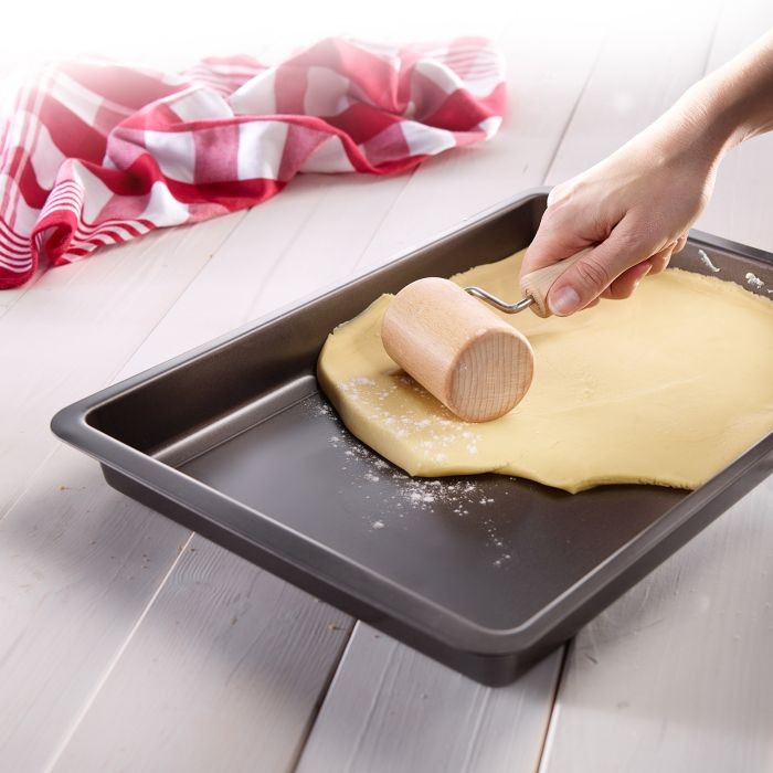 Baking Tray Roller Wood
